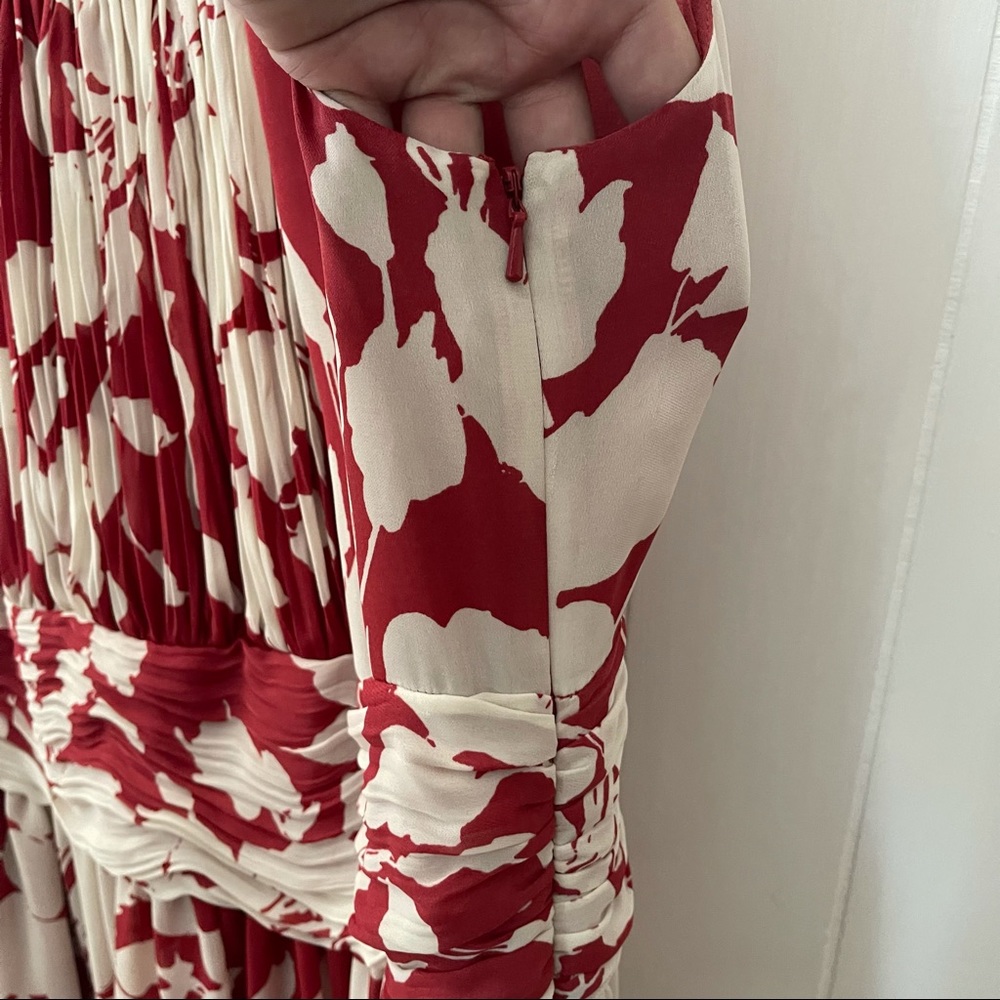 Talbots Floral Ruched Dress - Picture 4 of 9